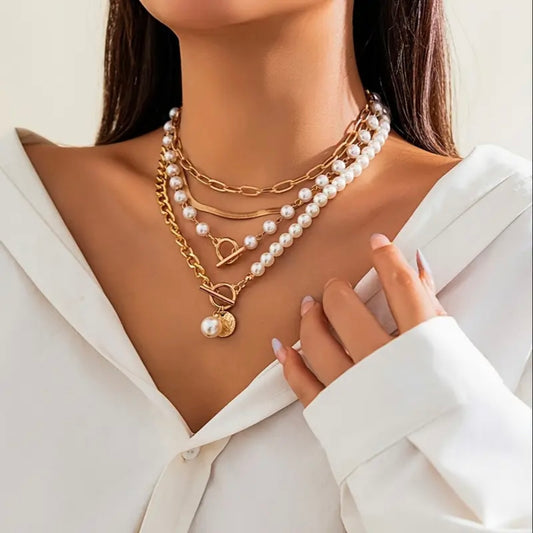 Lustra Necklace