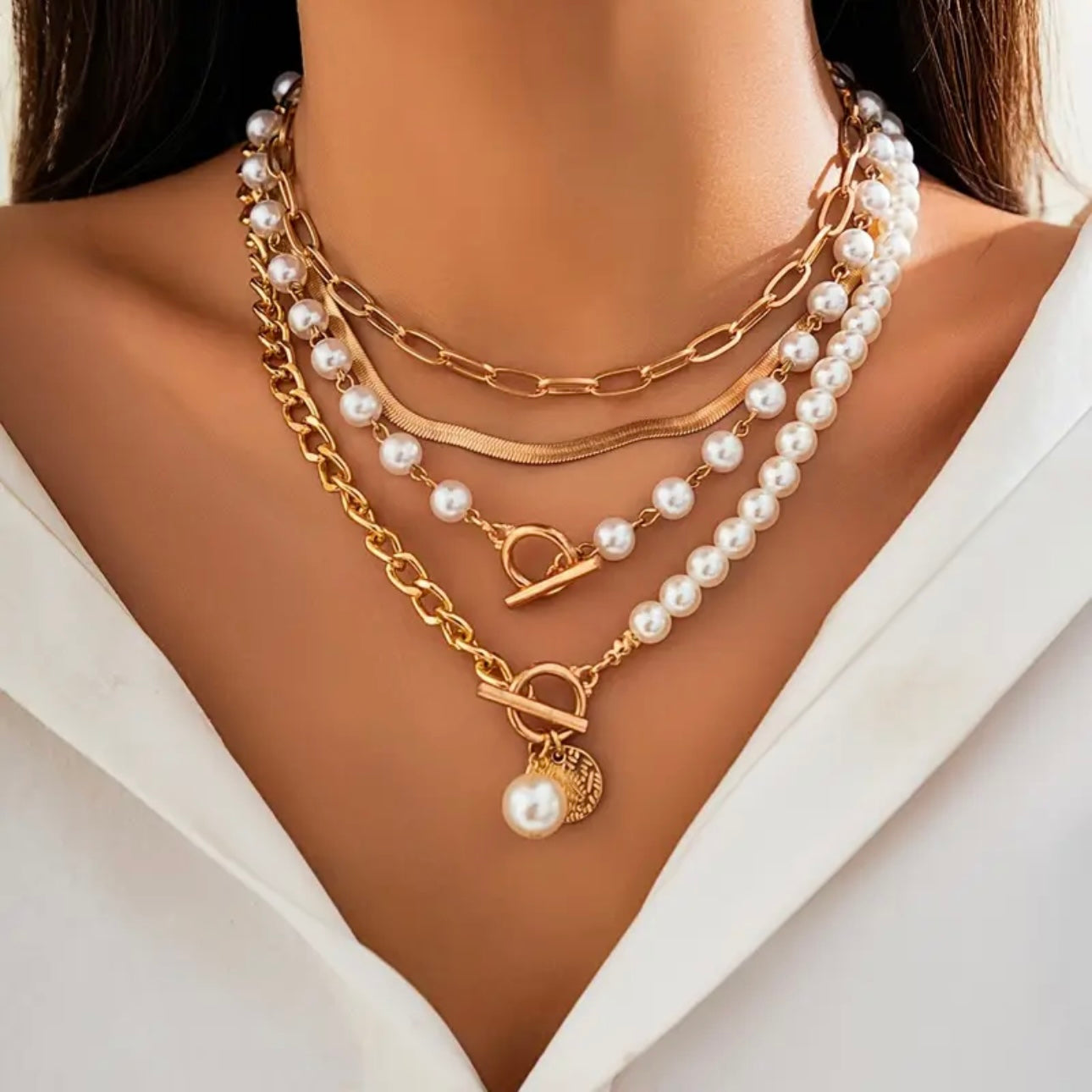 Lustra Necklace
