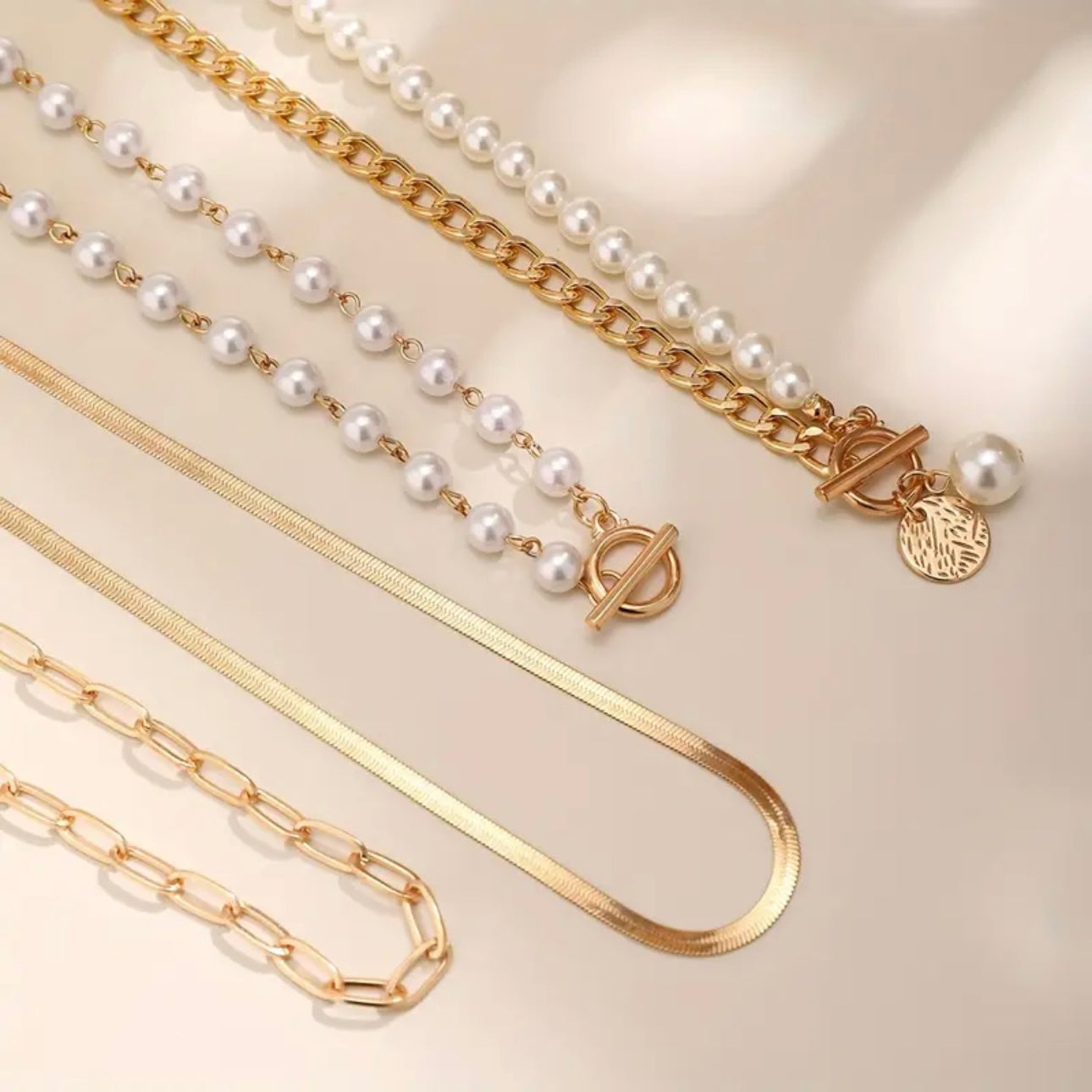 Lustra Necklace