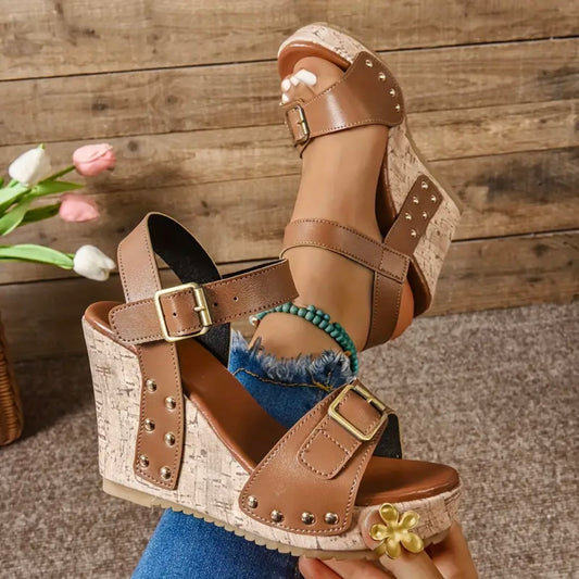 Paloma-City-Wedge